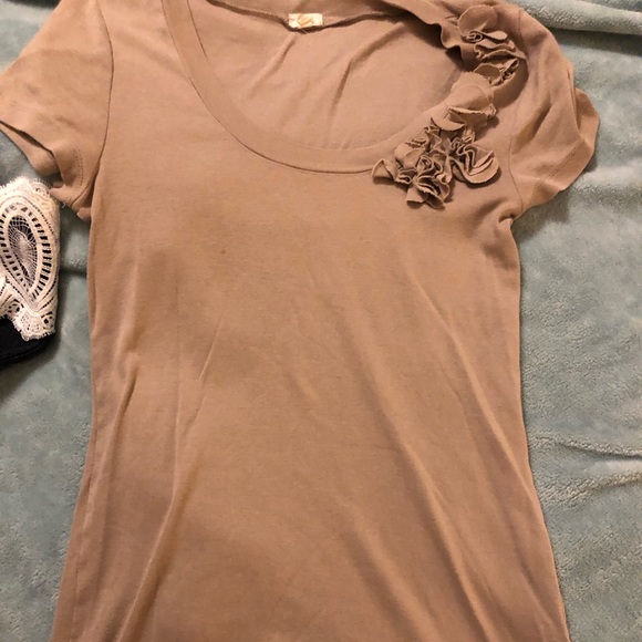 J. Crew Tops - J.Crew, flowery T XB